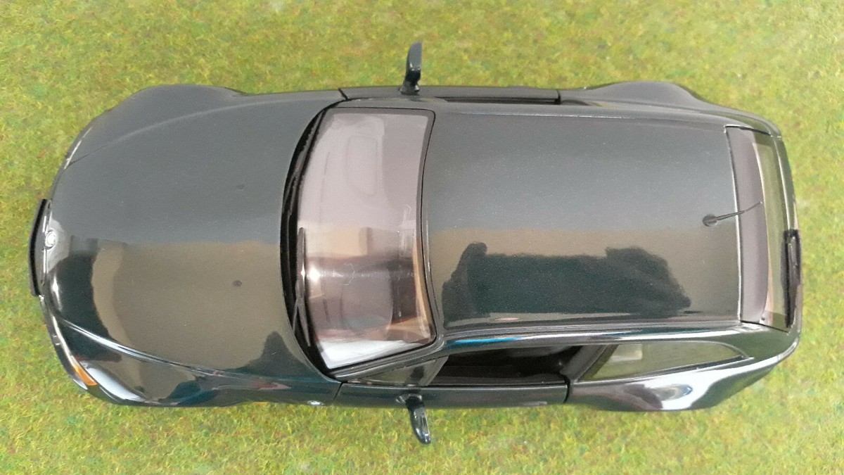 BMW Z3 COUPE 2.8 vert métal 1/18 UT MODELS 80439422349