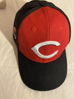 CINCINATTI REDS MELONWEAR CAP, RED AND BLACK, C IN WHITE | eBay