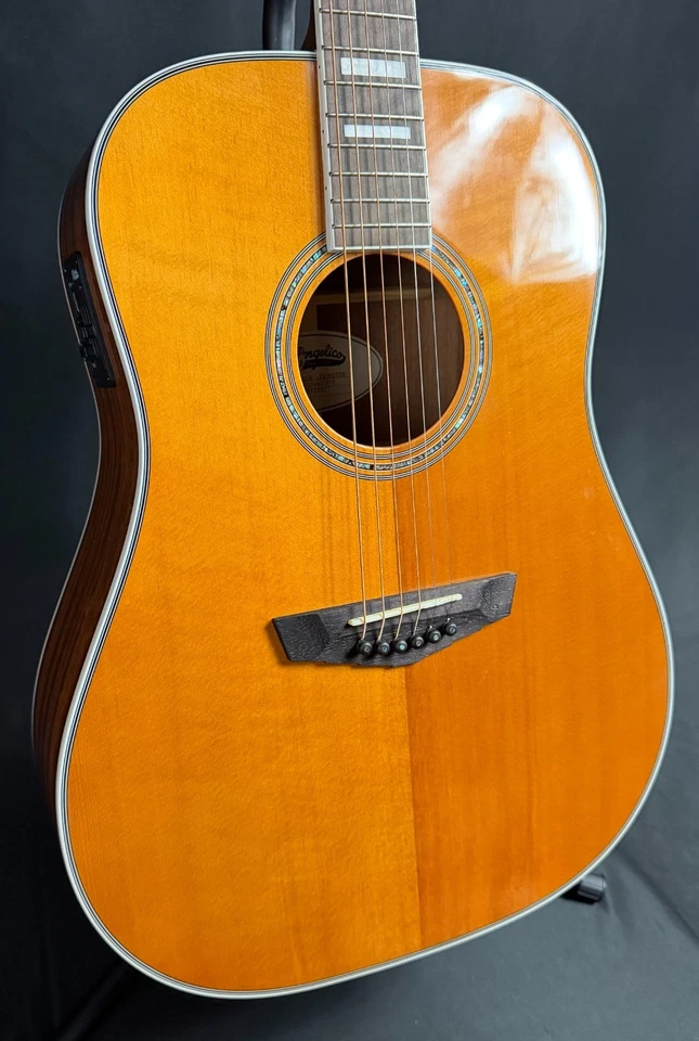 Guitarra elétrica acústica natural D'Angelico Premier Lexington Dreadnought (502) - Imagem 3 de 4