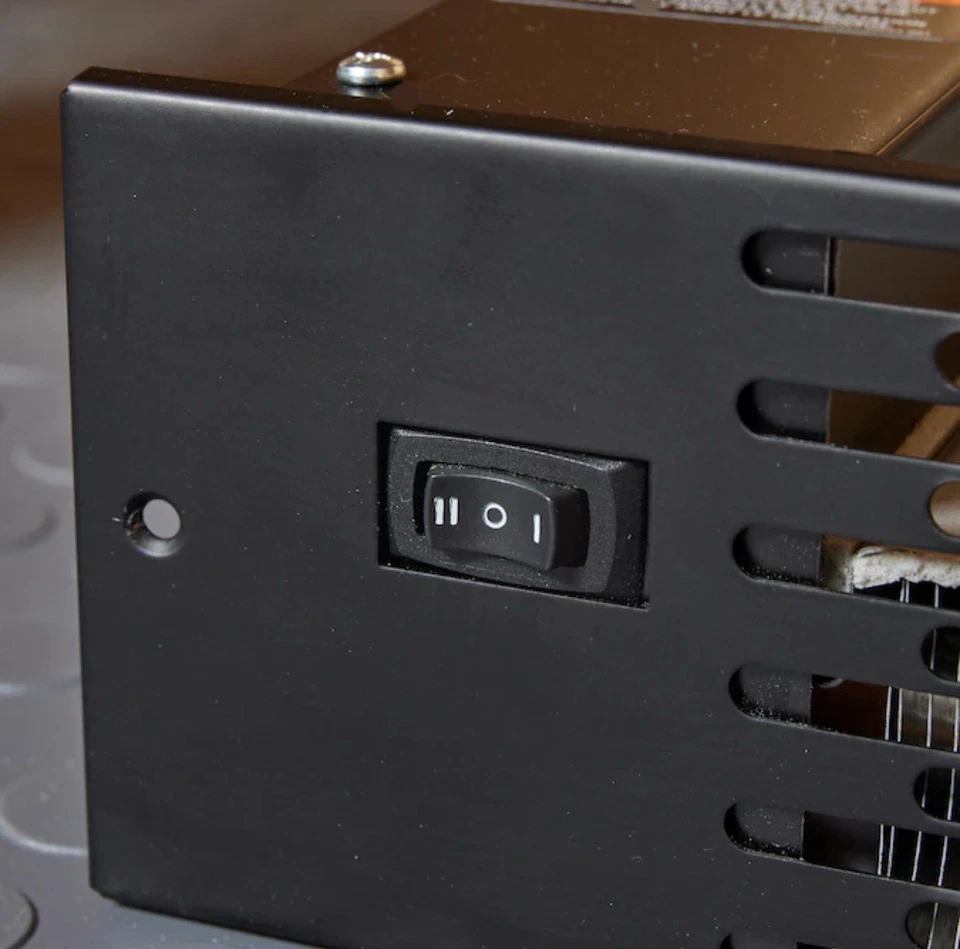 Hydrotherm HK-84, 1.75-ft 8460-BTU Hydronic Kickspace Heater NEW - Image 3 of 4