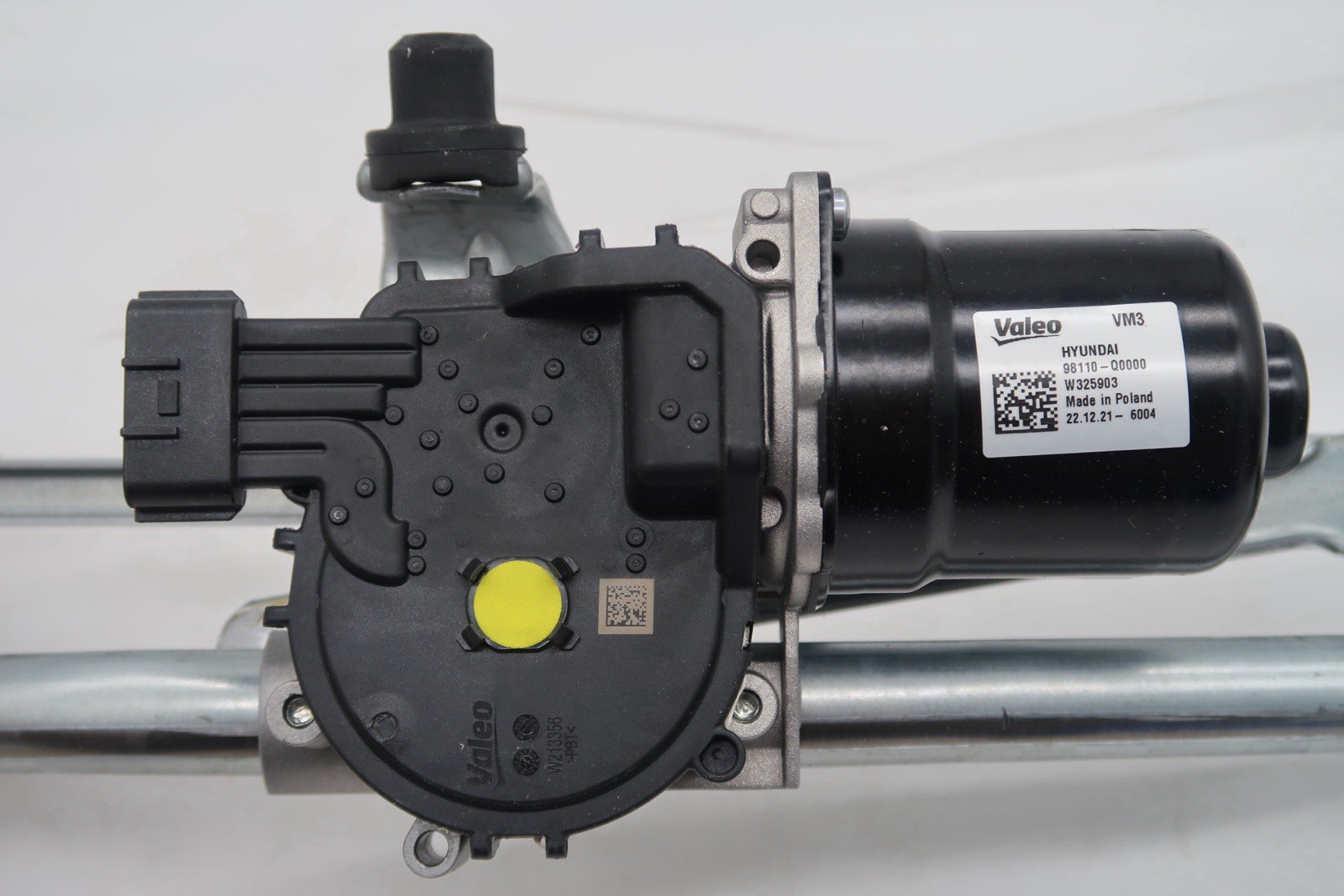 HYUNDAI BAYON WIPER ASSEMBLY Hatchback WIPER MOTOR & LINKAGE 98100Q0900 21-25 image 2
