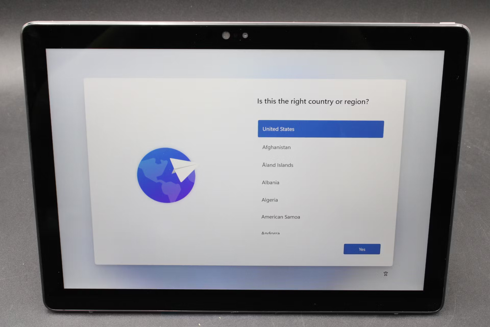 Dell Inc. Latitude 7210 2-in-1, 12.3-Inch Laptop, with Intel(R) Core(TM) i5-10310U CPU @ 1.70GHz, Windows 11 Pro