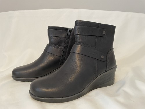 Keen Kate Mid Wedge Boot Black Size 11 1013732