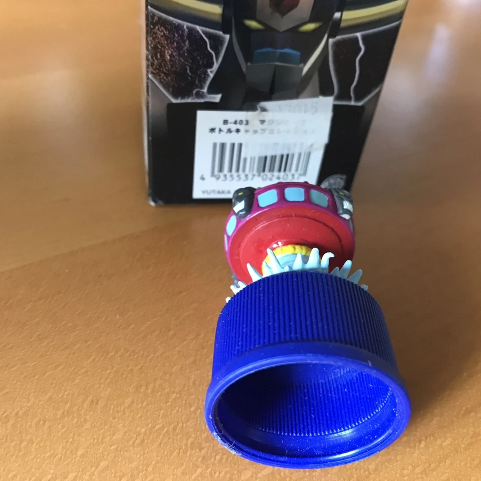 BOUCHON BOTTLE CAP GOLDORAK GRENDIZER GOLGOTH EN BOÎTE - Photo 4/4