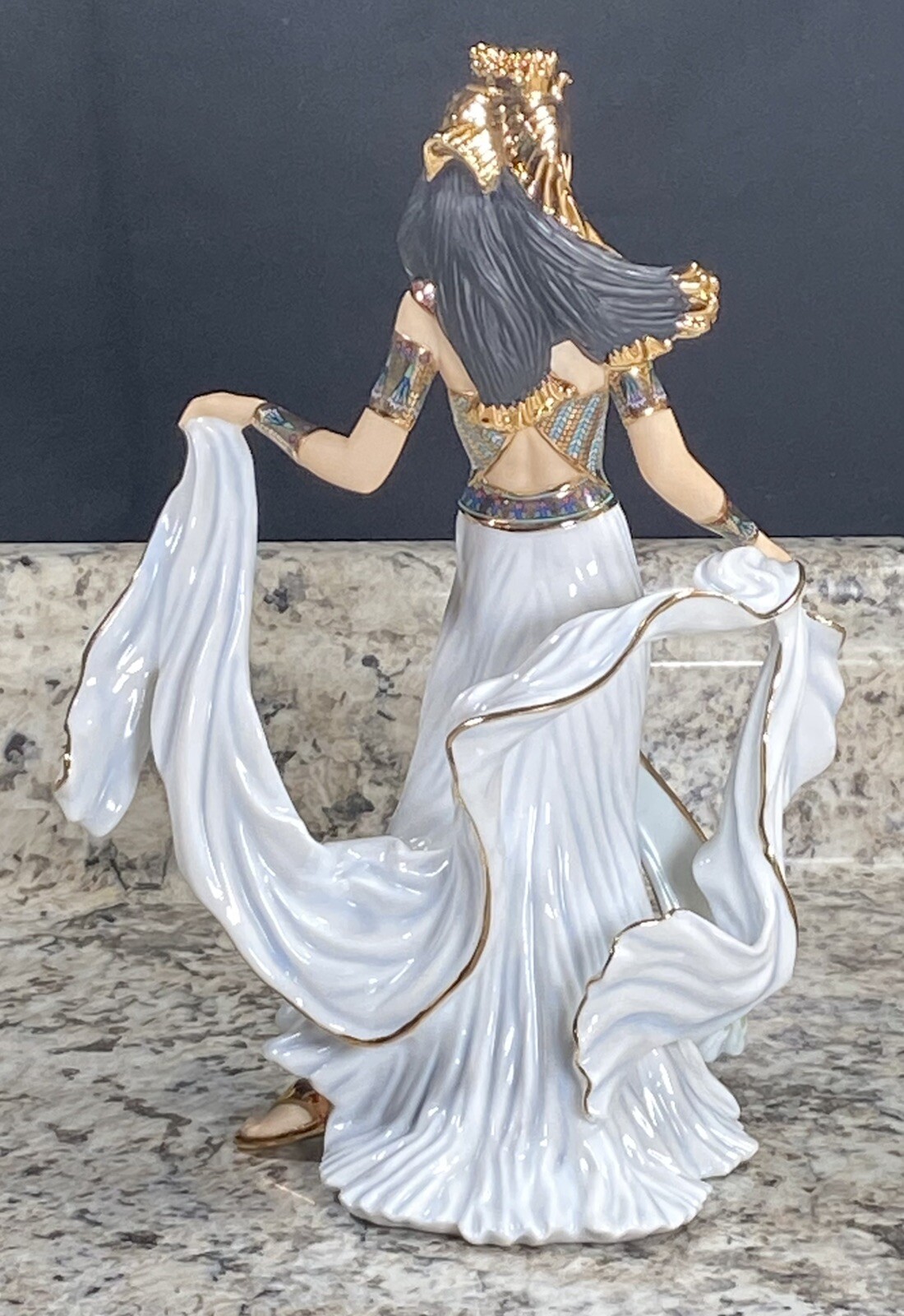 Picture 4 of 13