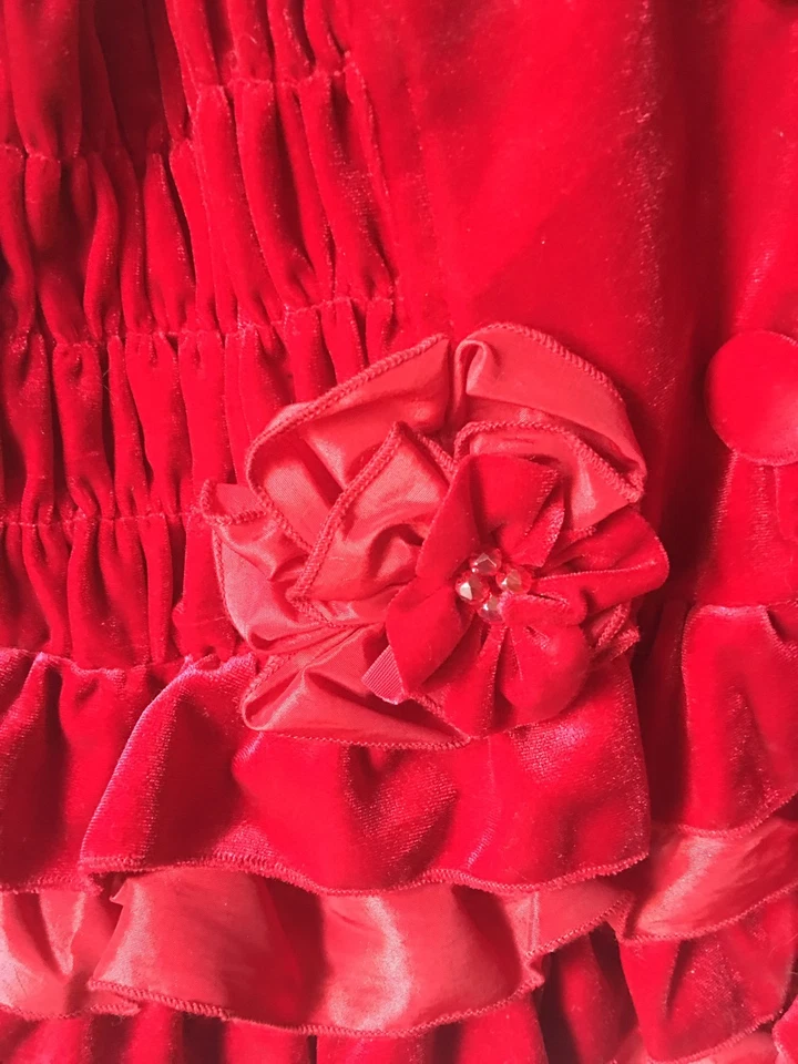 Abrigo Isobella & Chloe Niñas Terciopelo Rojo Y Tafetán Con Smocking Talla 5-Nuevo Foto 4 de 4