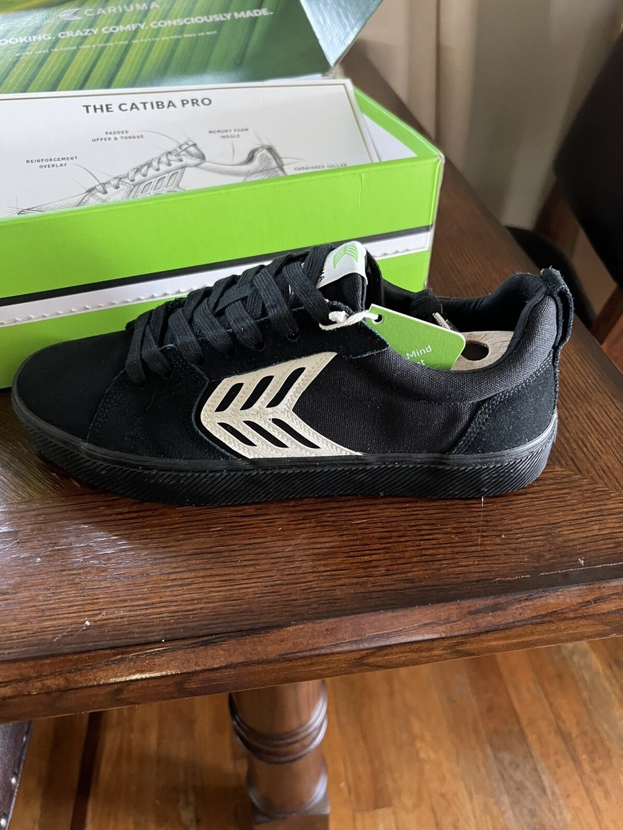CARIUMA Catiba Pro US Mens 9.5 ALL Black Suede Ivory Logo