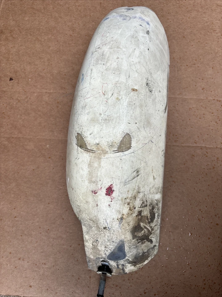 Guardabarros trasero interior CZ fibra de vidrio CZ 250 360 380 400 CZ CZ360 CZ380 CZ400 Foto 3 de 4