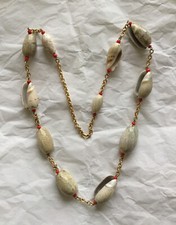 MAGNIFIQUE COLLIER VINTAGE COQUILLAGES CHYPRIOTES ANNÉES 70 - COLLIER COQUILLE COWRIE