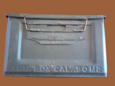 U.S MILITARY WWII 50 CAL AMMO CAN SIDE LOADER AMMUNITION CAN ARMY