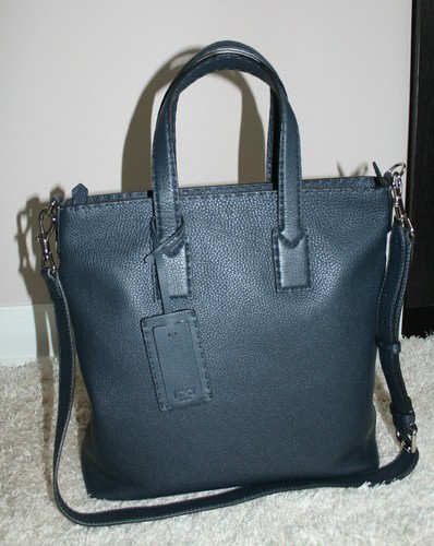 New FENDI Authentic Selleria Leather Navy Crossbody Bag