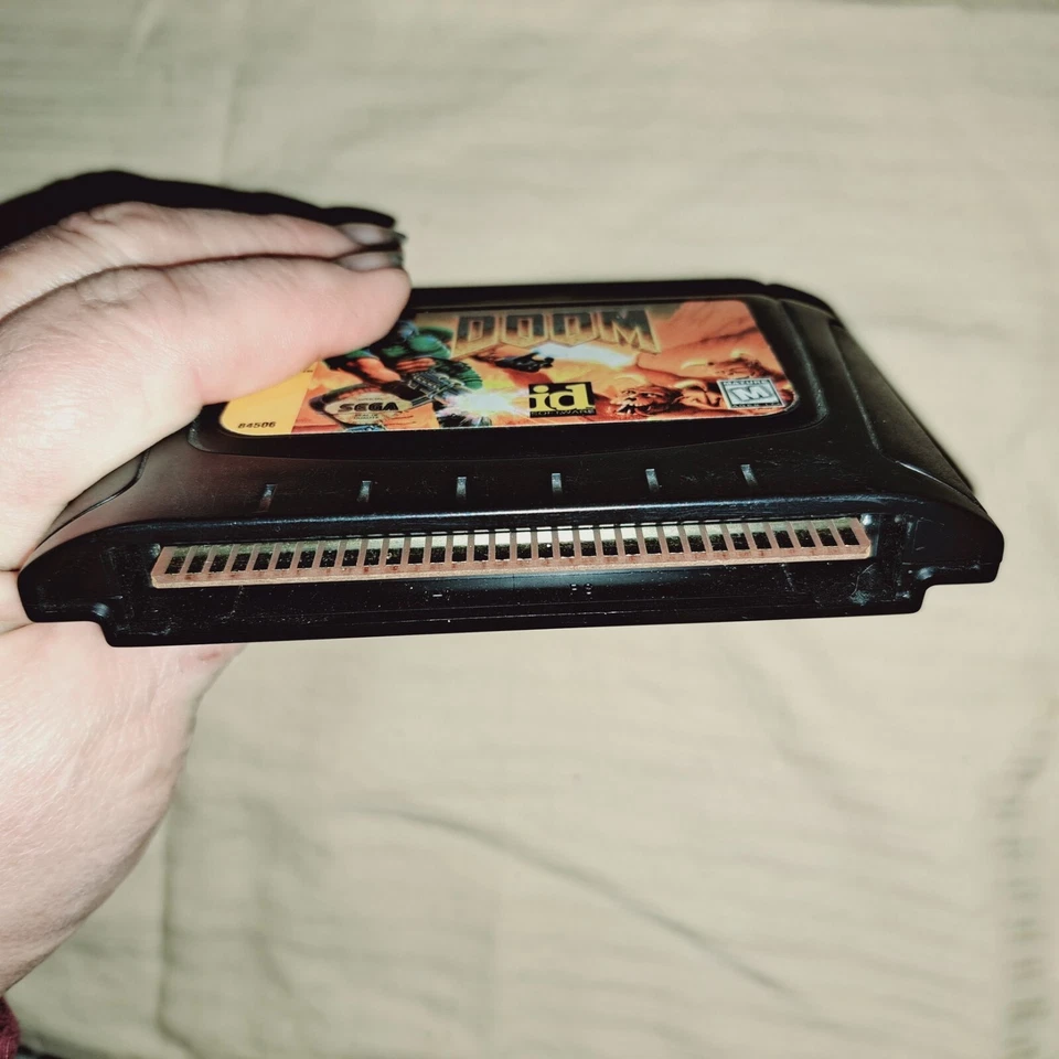 Sega Genesis 32X - Doom - Image 2 of 3