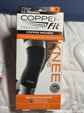 Copper Fit Freedom Black Compression Knee Sleeve Medium  Z