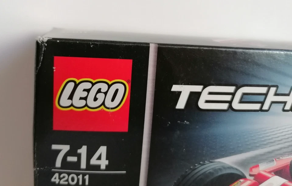 Lego Technic 42011 La Voiture de Course Race Car Pull Back - 2013 Neuf New - Photo 3/4