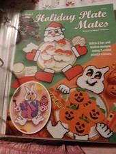 Any Addicts Plastic Canvas Holiday Plate Mats