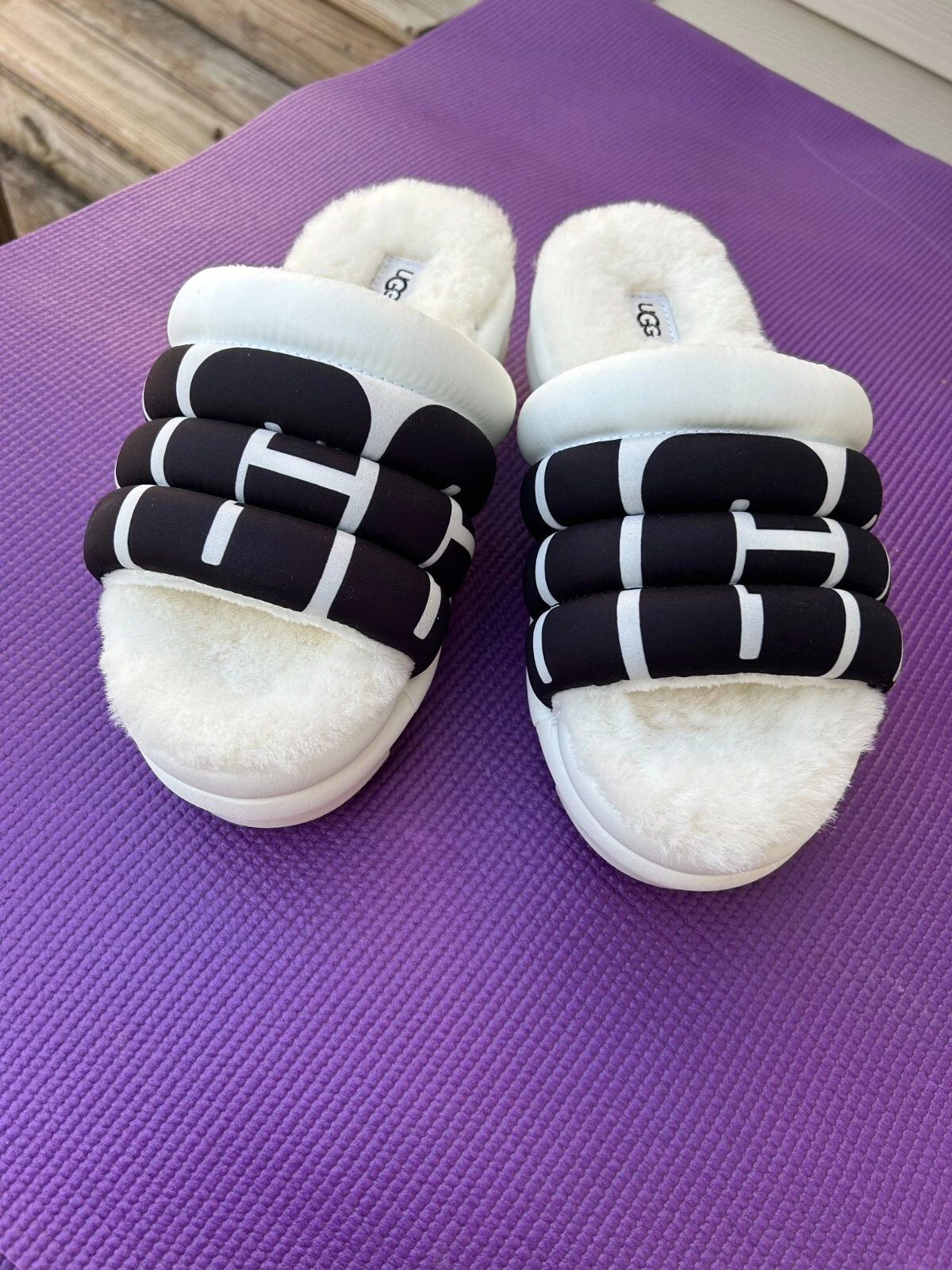 SANDALI DONNA UGG MAXI LOGO IMBOTTITI PLATEAU SCIVOLO BIANCO NERO 1127067 TAGLIA 7