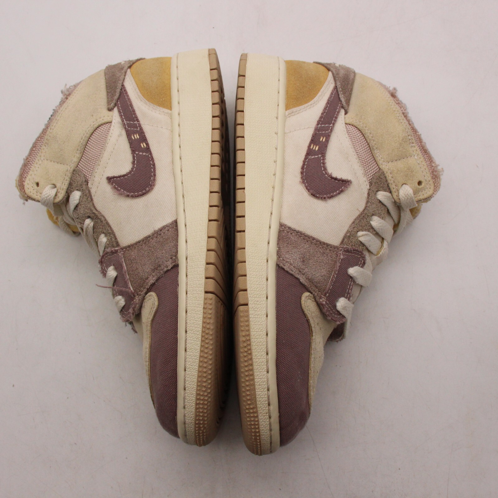 Nike Air Jordan 1 Mid GS SE Craft Youth 5 Women's Size 6.5 Sneakers DZ4466-102 thumbnail 8