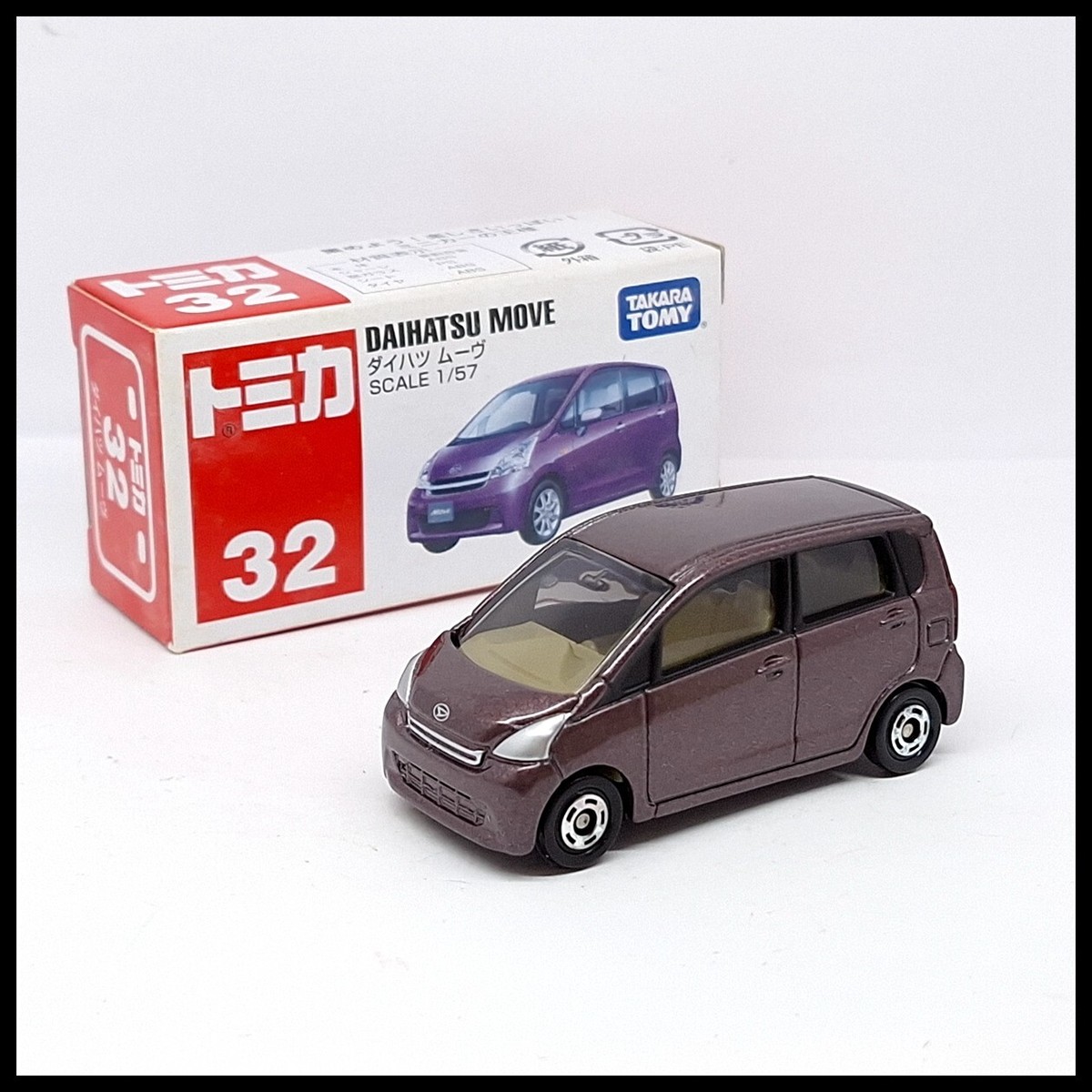 ミニカー Daihatsu move TOMICA 32 Daihatsu Move 1/57 TOMY NEW 32 First edition 2011