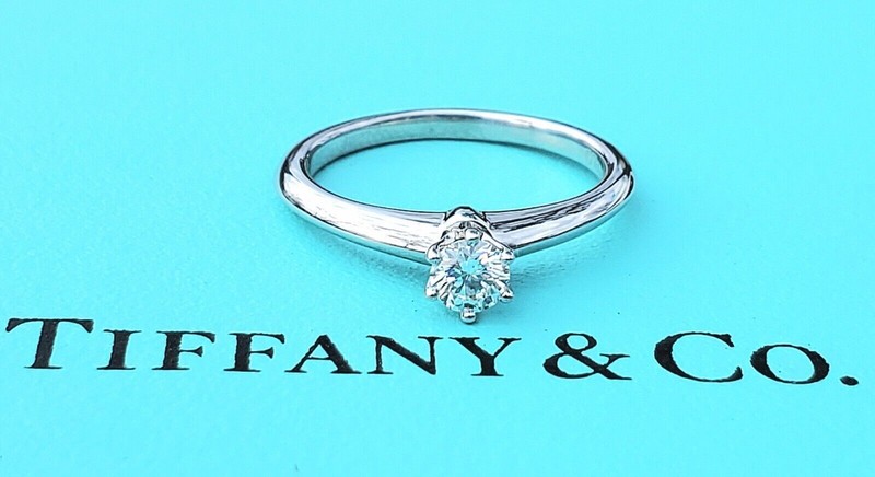 TIFFANY & CO.