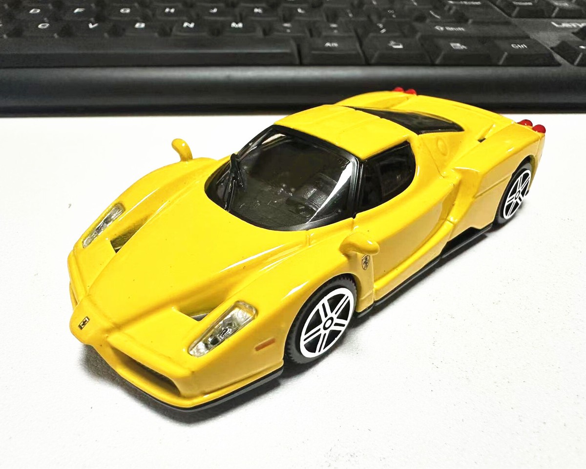 Ferrari 1/43 ミニカー　ixo bburago Amazon | 1/43 イクソ ixo MODELS Ferrari特注 Ferrari F40 1987