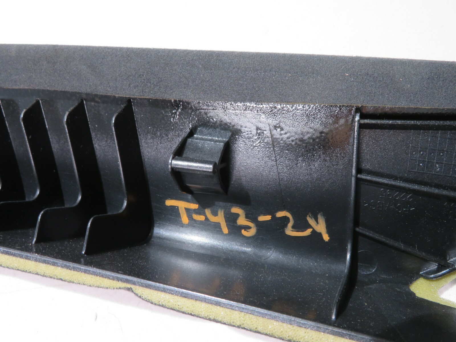 2014-2019 MASERATI GHIBLI SQ4 A PILLAR FRONT RIGHT TRIM COVER PANEL BLACK OEM