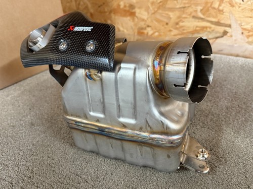 Akrapovic exhaust Auspuff Dämpfer 125 250 390 Duke Svartpilen Vitpilen 401 24-25 - Picture 13 of 24