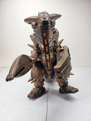 Super Grand King Ultra Monster DX Ultraman Kaiju Spark Doll