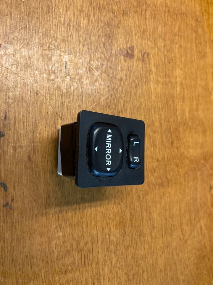 Interruptor de espejo retrovisor puerta Toyota Prius RAV4 Corolla 4Runner Avalon Sienna Highlander Foto 3 de 4