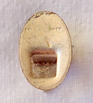 Pin's Insigne À Vis Football RCF RACING CLUB DE FRANCE | UK