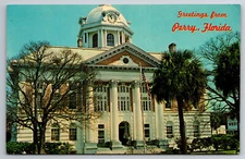 Vintage Postcard FL Perry Taylor County Courthouse Greetings Chrome ~10053