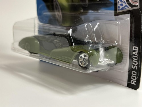 Hot Wheels Custom Cadillac Fleetwood Rod Squad 1:64 GHD30D521 B9 - Picture 3 of 4