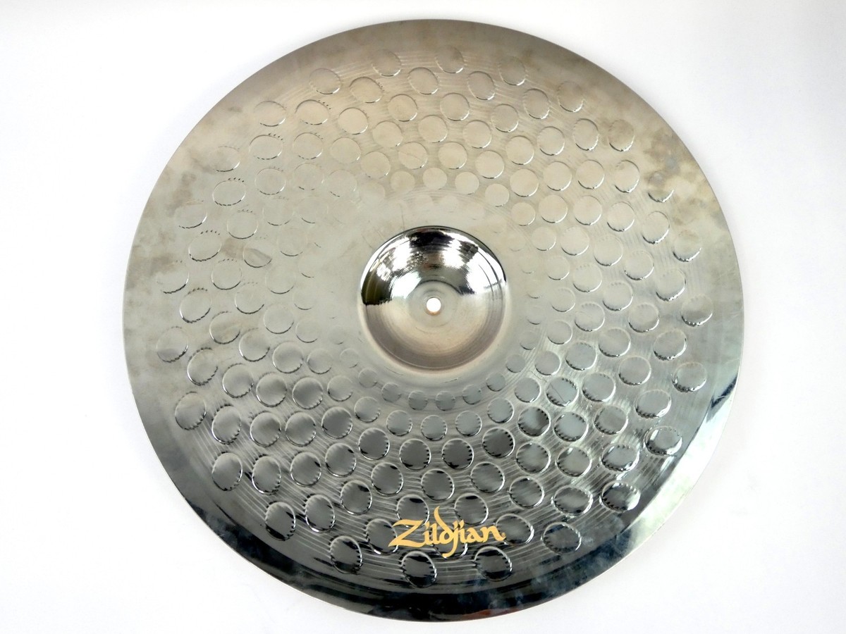 A Zildjian ZXT Titanium 20