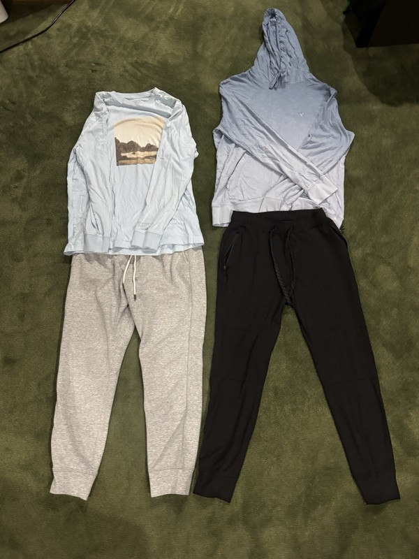 American Eagle Men’s size medium sets