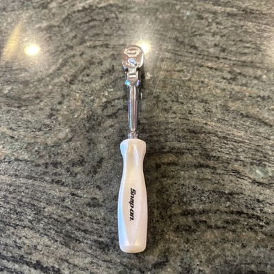 #ad Snap On thlfd72 1 4quot; drive dual 80 hard handle flex head ratchet pearl white $299.95