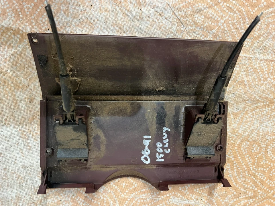 88-94 Chevy GMC C/K 1500 Lower Column Trim Cover Vent Control 15606926 MaroonB44 Foto 2 de 4