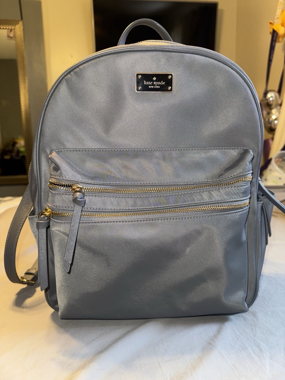 Kate Spade New York Womens Grey and Gold Zipper Laptop Bag B