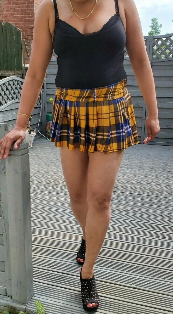 Used yellow top plaid skirt