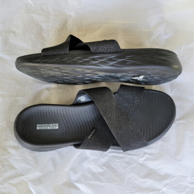 skechers goga max slippers price