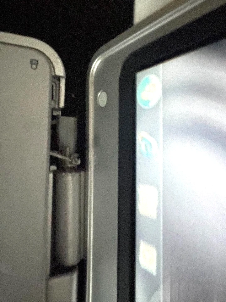 HP COMPAQ PRESARIO C500 FUNZIONANTE CON WINDOWS 7 PC PORTATILE NOTEBOOK LAPTOP - Imagen 3 de 4