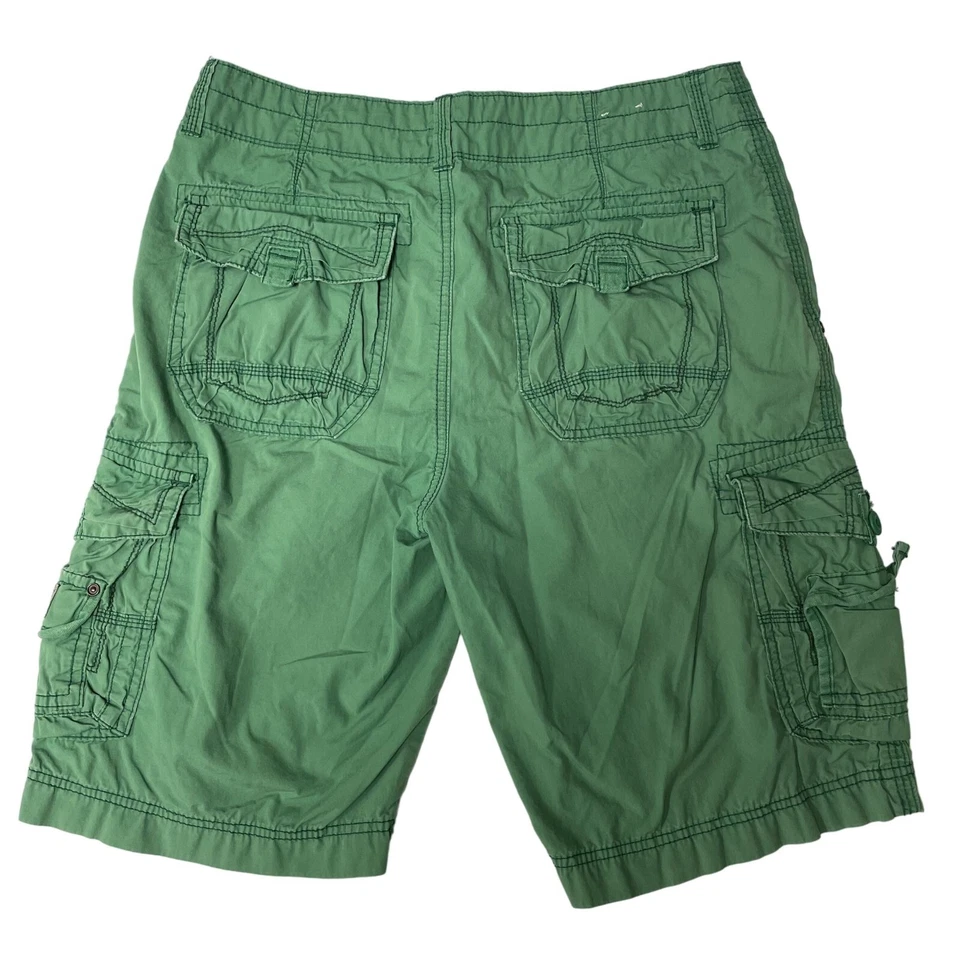 复古 90 年代 Union Bay UB 男式分散绿色休闲卡戈口袋街头短裤 — 第 2/4 张图片