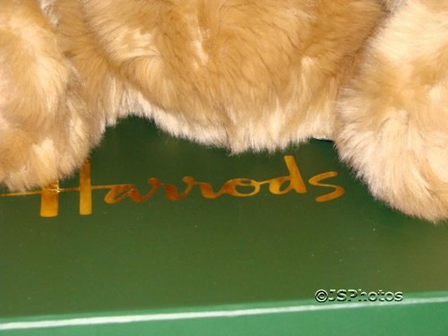 Harrods Christmas Bear Backpack 2007 Gift Box Rare - Picture 3 of 12