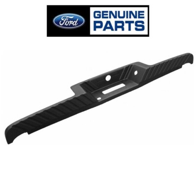 Rear Bumper Step Pad Cover w/o Tow Pkg for 2004-2008 FORD F150 5L3Z17B807AA OEM