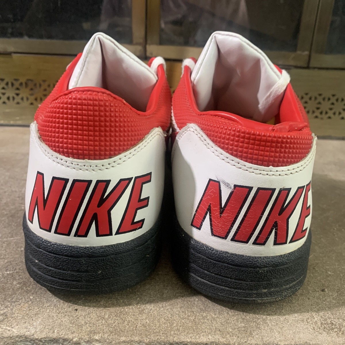 classic nike red swoosh