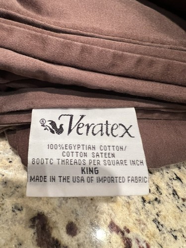 Veratex 100 Percent Egyptian Cotton King Pillowcases. - Picture 2 of 3