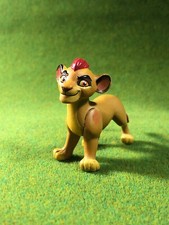 Disney Store Auténtico KION Guardia León Rey León Juego Figura Juguete Usado en Excelente Condición