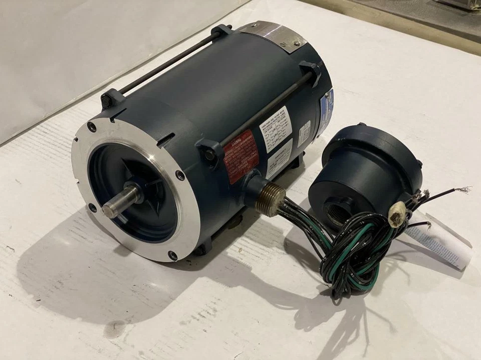 LEESON HAZARDOUS LOCATION 1/2HP AC MOTOR 208-230/460VAC 60/50HZ 56CZ. 1726RPM - Image 4 of 4
