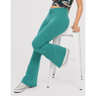 Offline by arie real me M TALL long inseam Kelly green flare leggings stretch