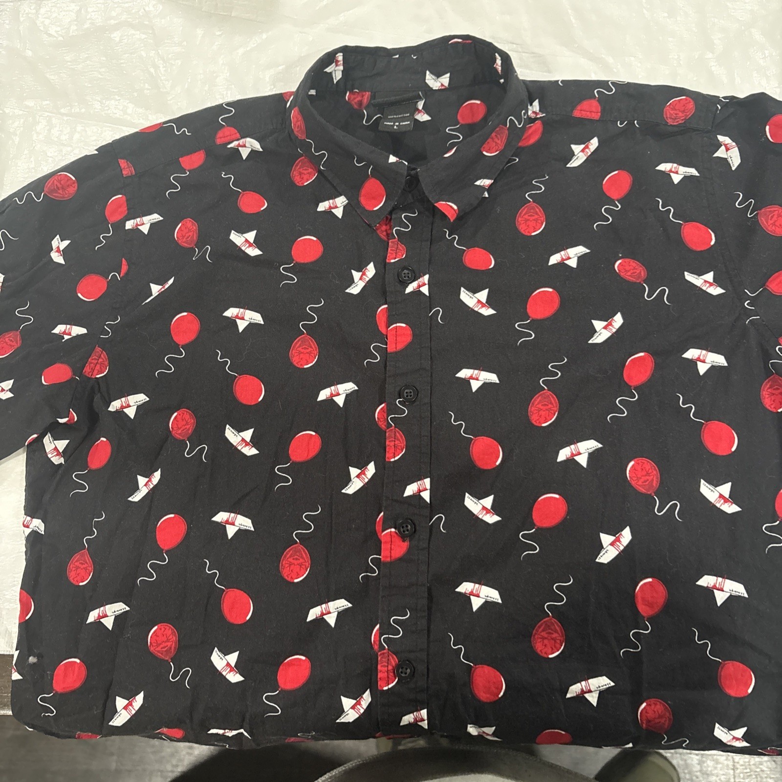 IT Chapter Two Button-Down Shirt Red Balloons/Boa… - image 1