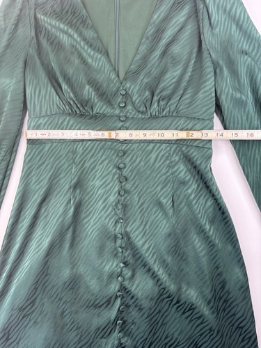 Lulu’s Place In My Heart Forest Green Tiger-Embossed Button-Up Dress Sz Small - Bild 9 von 13