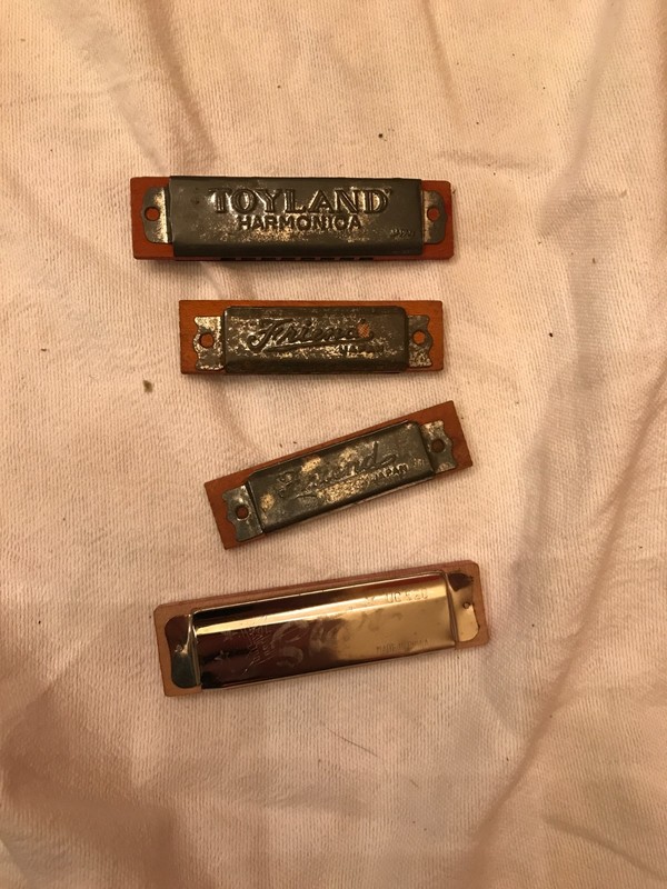 LOT OF 4 HARMONICAS FRIEND,TOYLAND, AND STAR